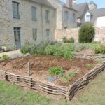 Carrés potagers en osier tressé